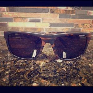 Electric swing arm sunglasses